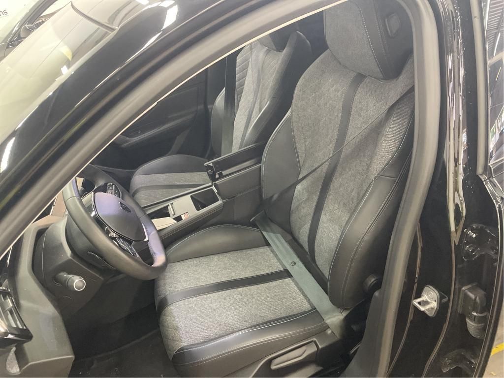 peugeot-408-2024-gasolina-1199cc