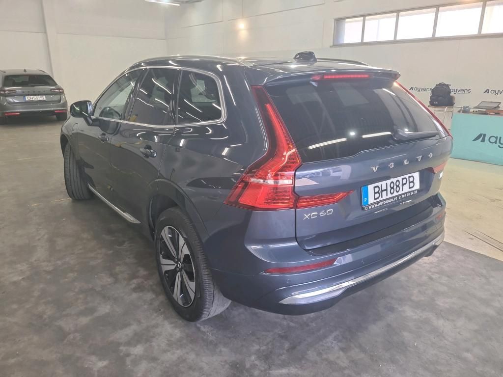 volvo-xc60-2024-hibrido-a-gasolina-1969cc