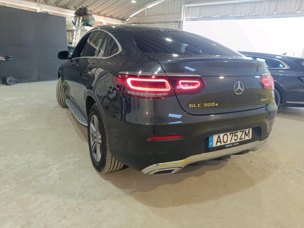 mercedes-benz-glc-2022-hibrido-a-gasolina-1991cc