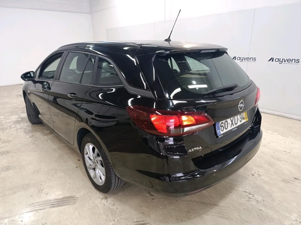 opel-astra-sport-tourer-2019-diesel-1598cc