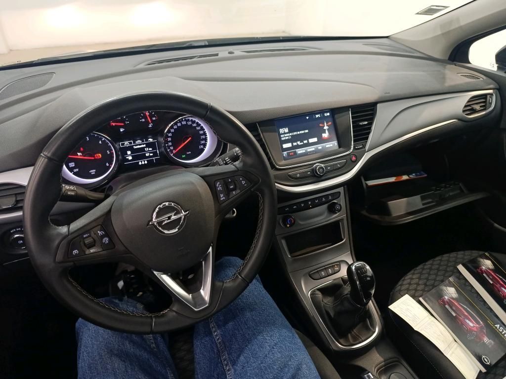 opel-astra-sport-tourer-2019-diesel-1598cc