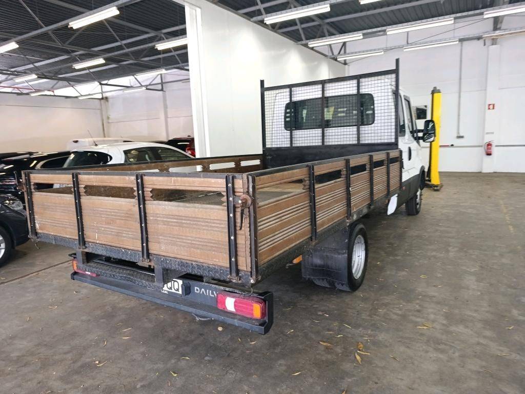 iveco-daily-2022-diesel-2998cc