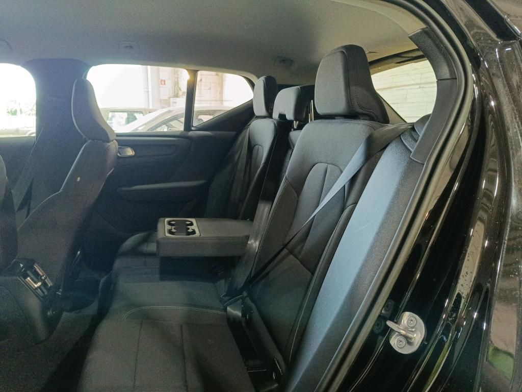 volvo-xc40-2022-hibrido-a-gasolina-1477cc