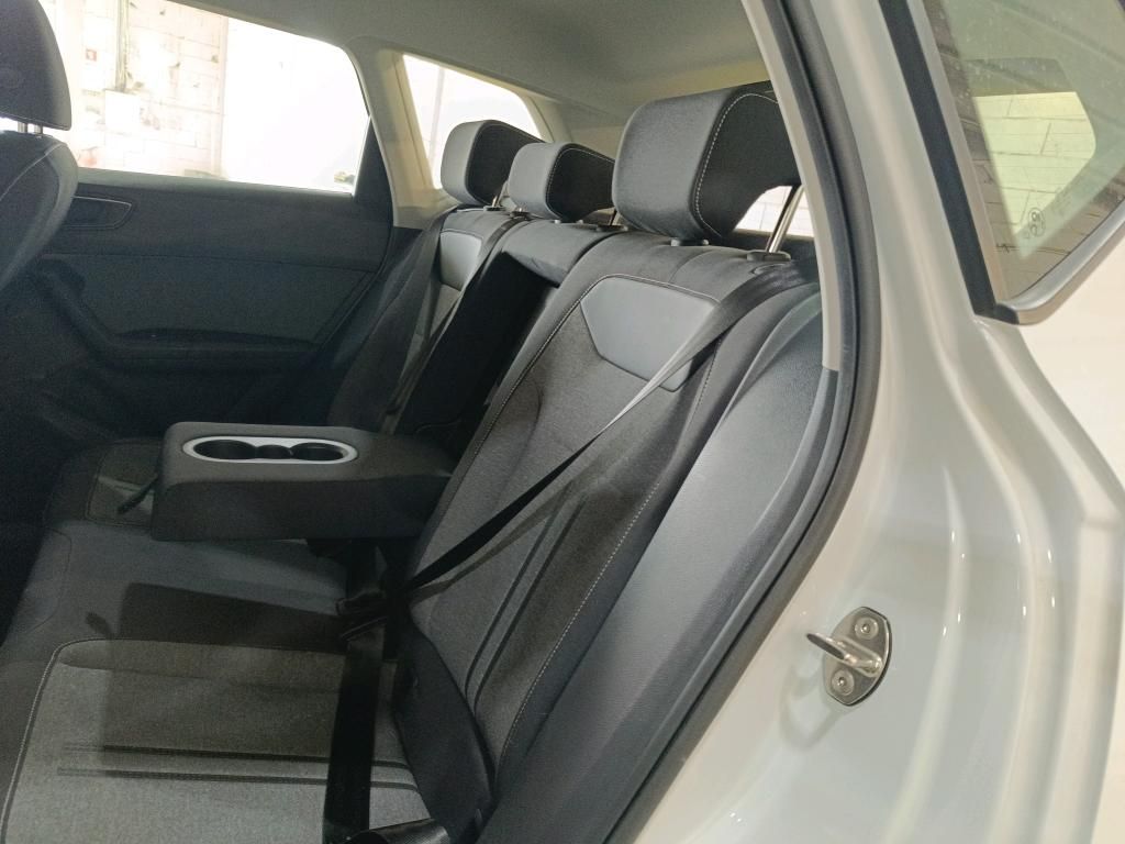 seat-ateca-2023-diesel-1968cc