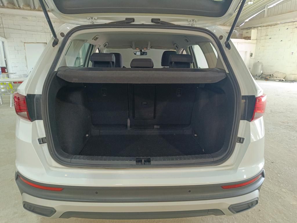 seat-ateca-2023-diesel-1968cc