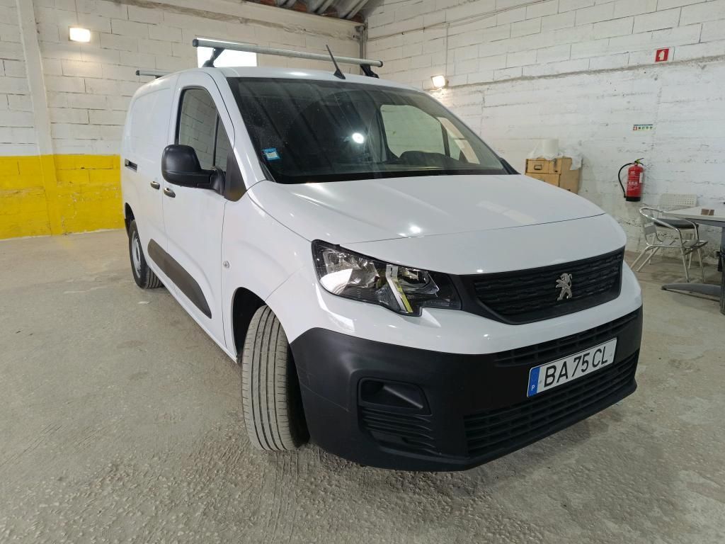peugeot-partner-2023-diesel-1499cc