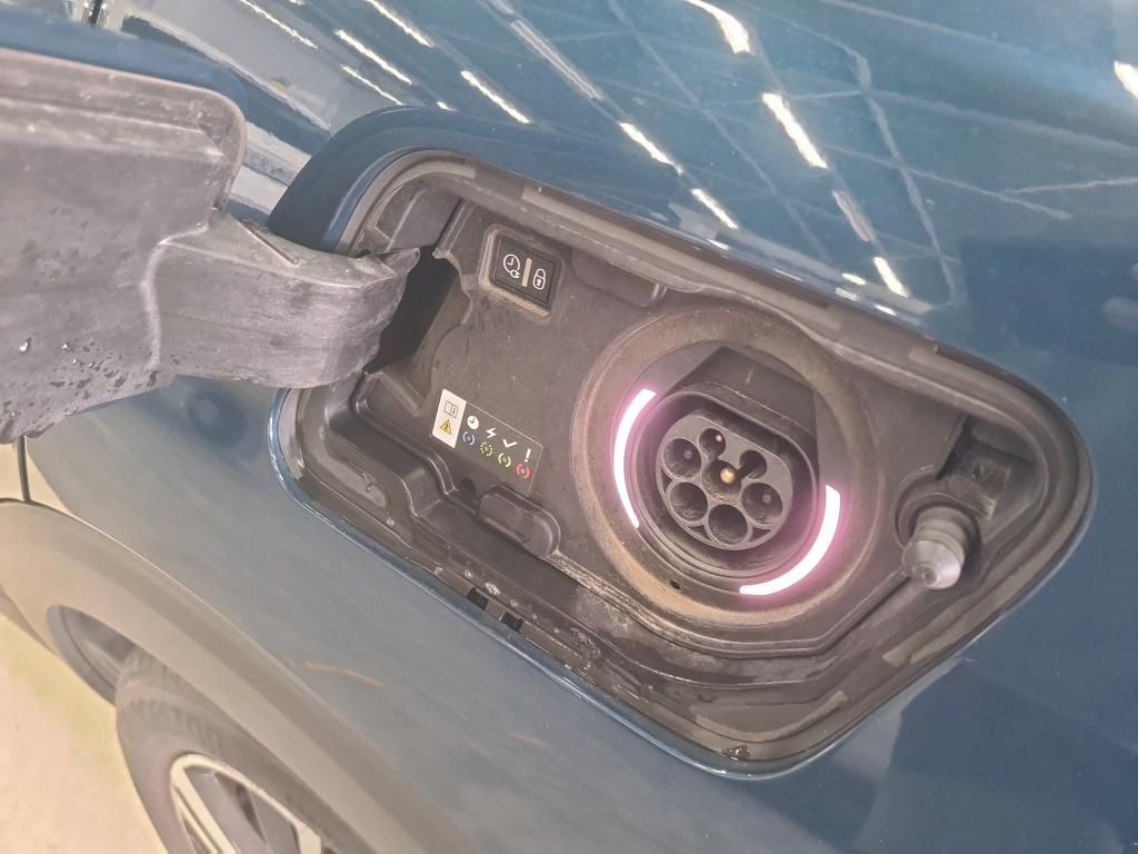peugeot-3008-2021-hibrido-a-gasolina-1598cc