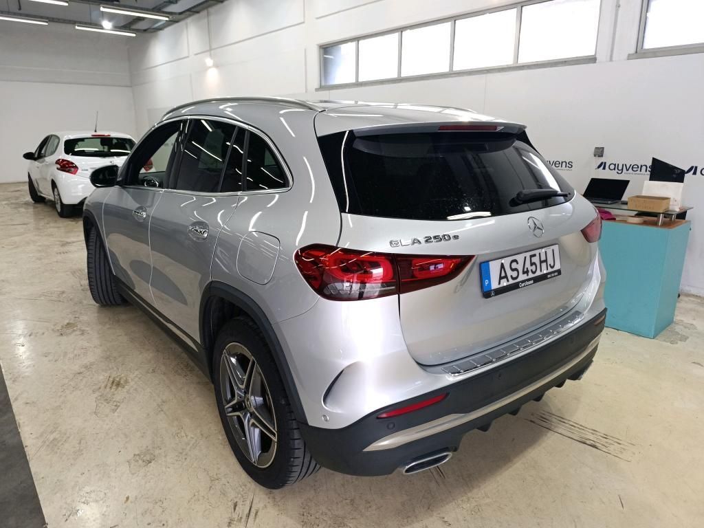 mercedes-benz-gla-2022-hibrido-a-gasolina-1332cc