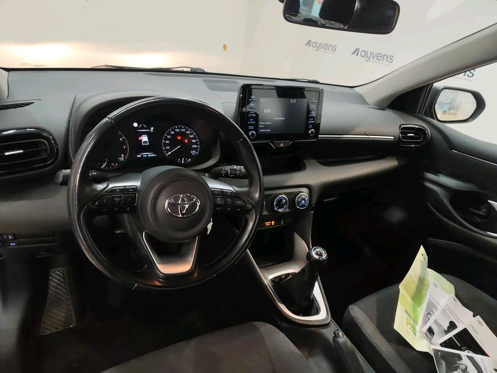 toyota-yaris-2021-gasolina-998cc