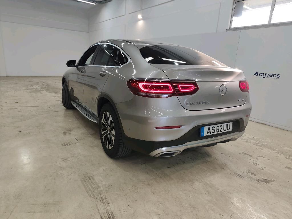 mercedes-benz-glc-2022-hibrido-a-gasolina-1991cc