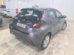 toyota-yaris-2022-hibrido-a-gasolina-1490cc
