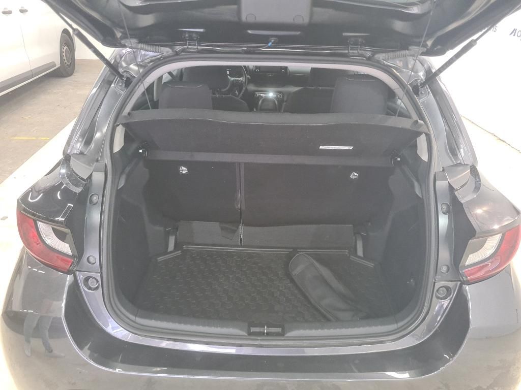 toyota-yaris-2022-hibrido-a-gasolina-1490cc