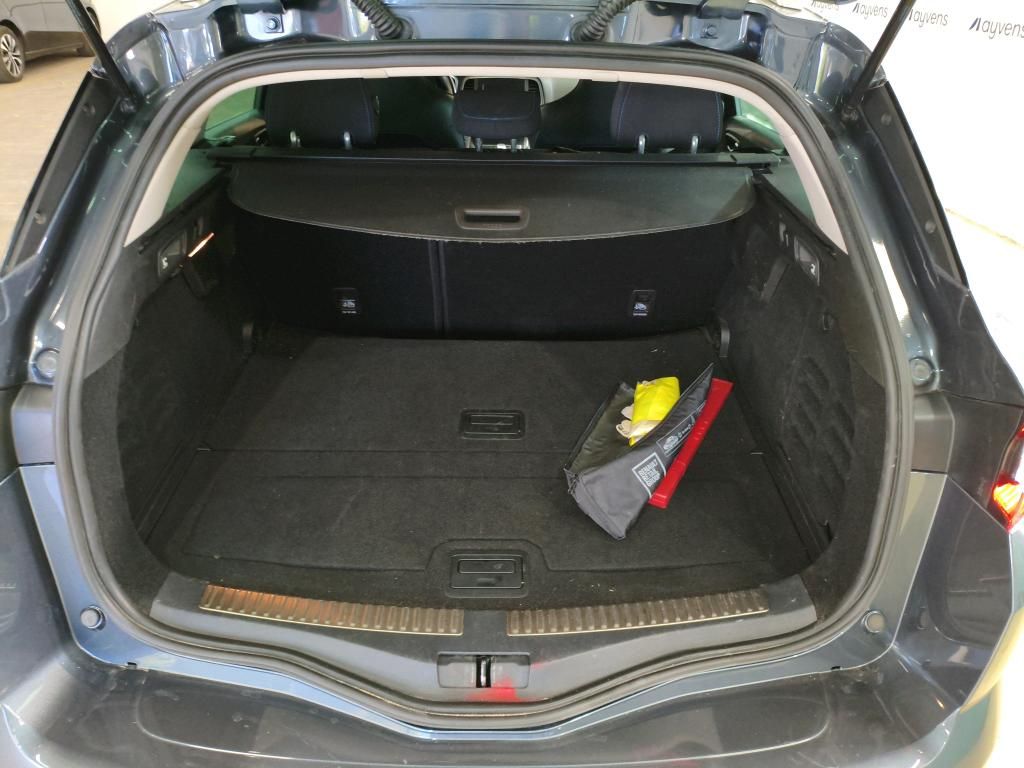 renault-megane-sport-tourer-2020-diesel-1461cc
