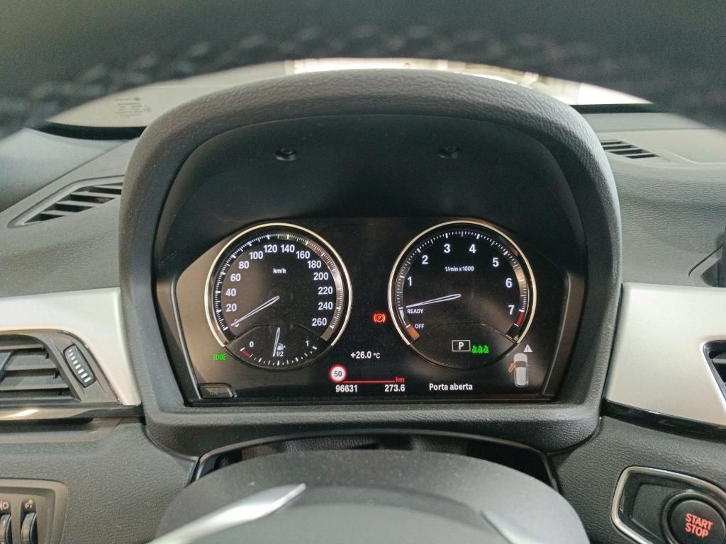 bmw-x1-2021-hibrido-a-gasolina-1499cc