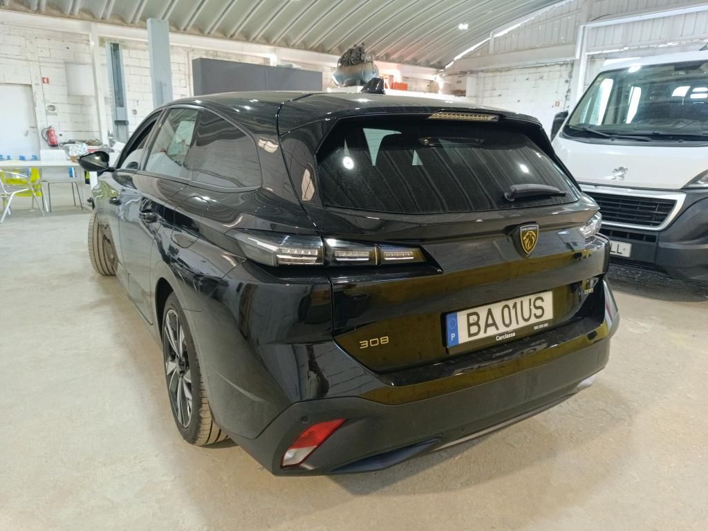 peugeot-308-sw-2023-hibrido-a-gasolina-1598cc