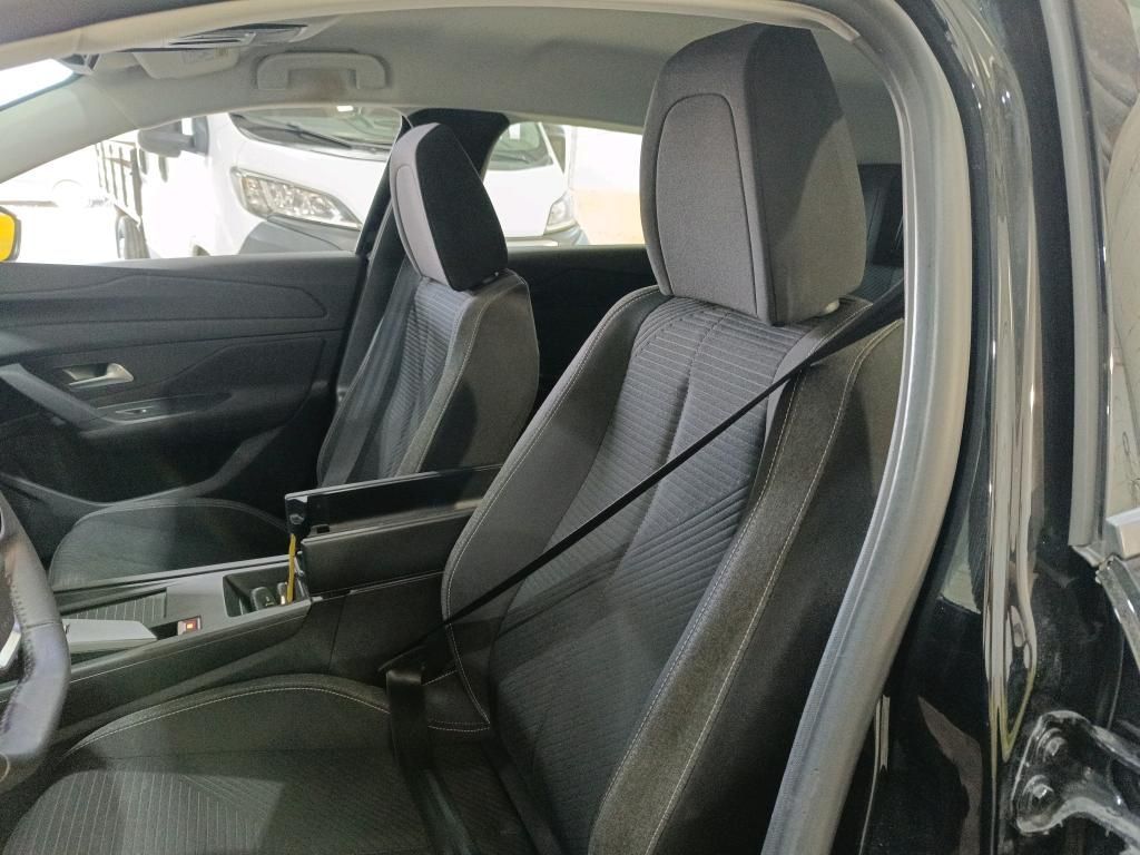 peugeot-308-sw-2023-hibrido-a-gasolina-1598cc