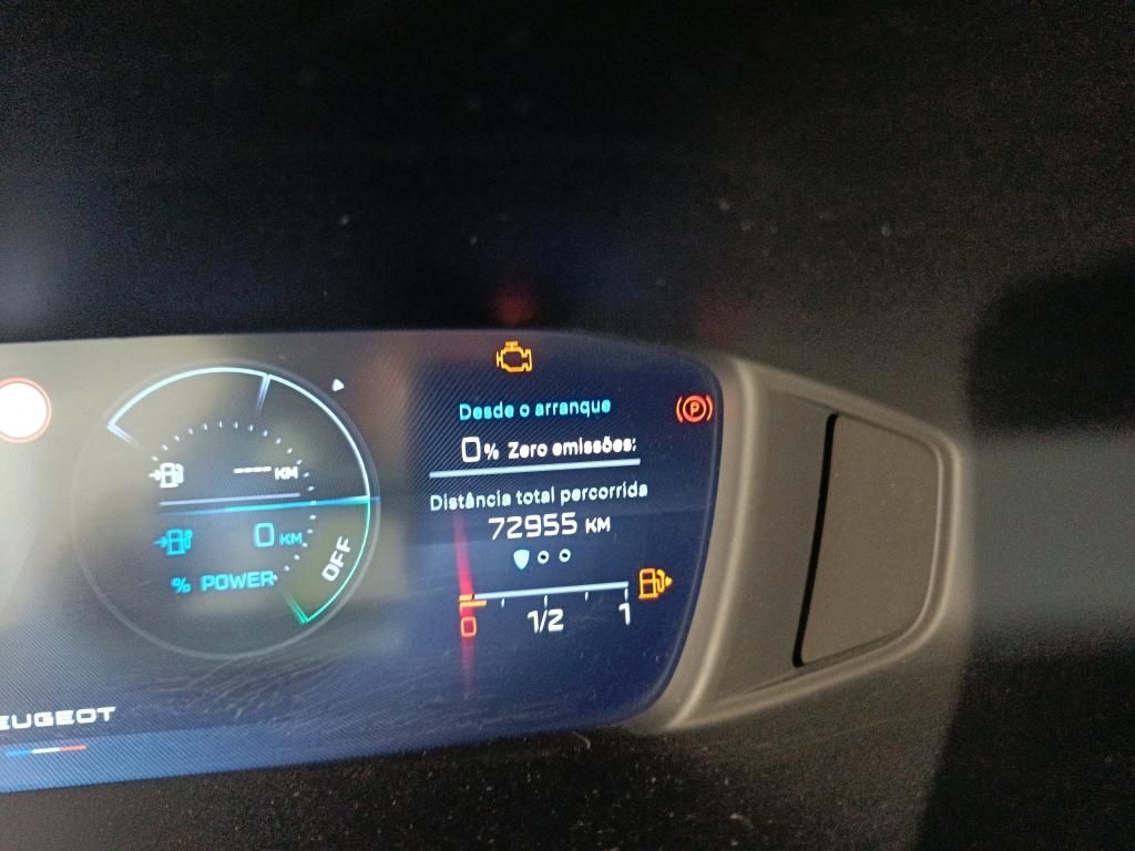 peugeot-308-sw-2023-hibrido-a-gasolina-1598cc