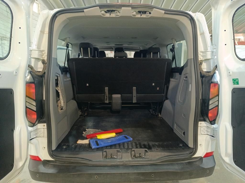 ford-transit-2025-diesel-1996cc