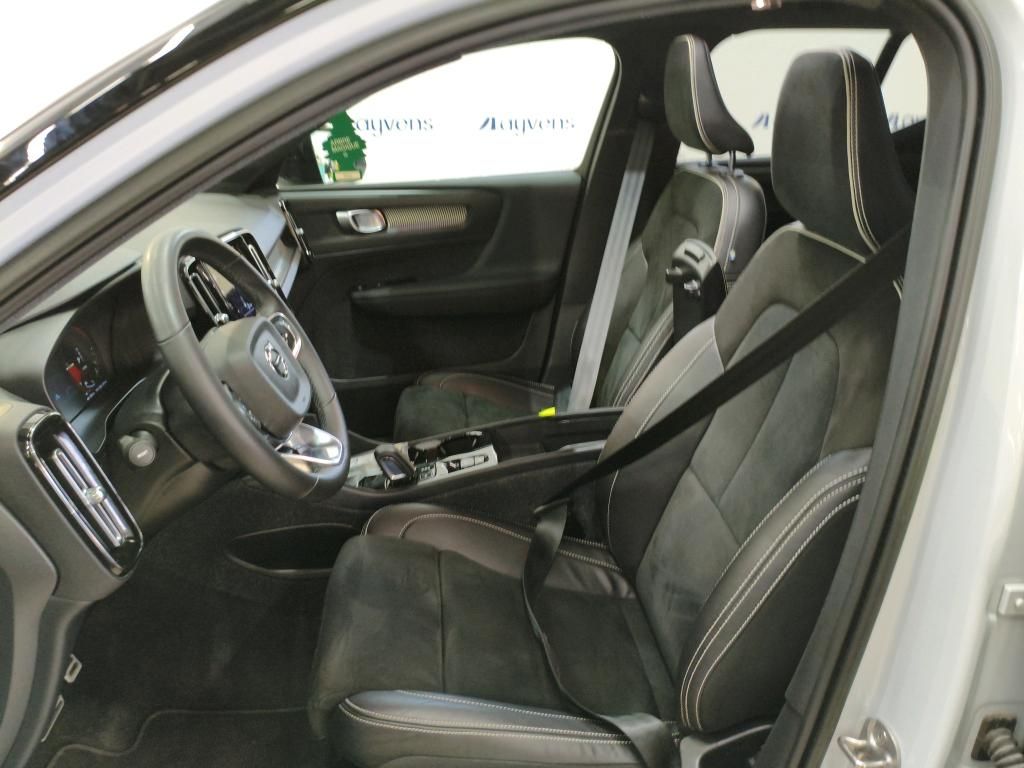 volvo-xc40-2022-hibrido-a-gasolina-1477cc