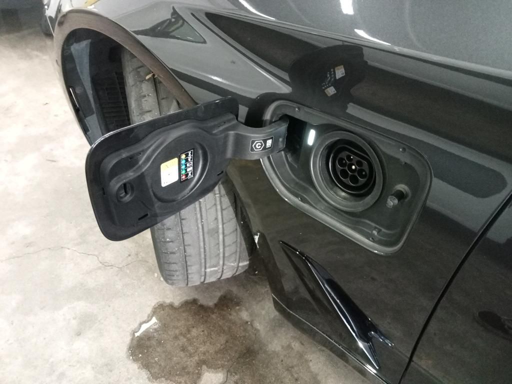 bmw-serie-5-2021-hibrido-a-gasolina-1998cc