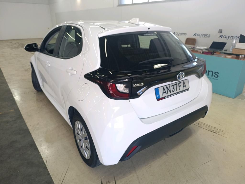 toyota-yaris-2021-hibrido-a-gasolina-1490cc