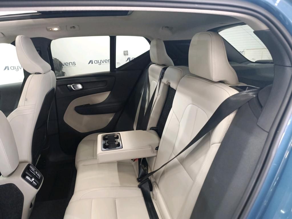 volvo-xc40-2025-gasolina-1969cc