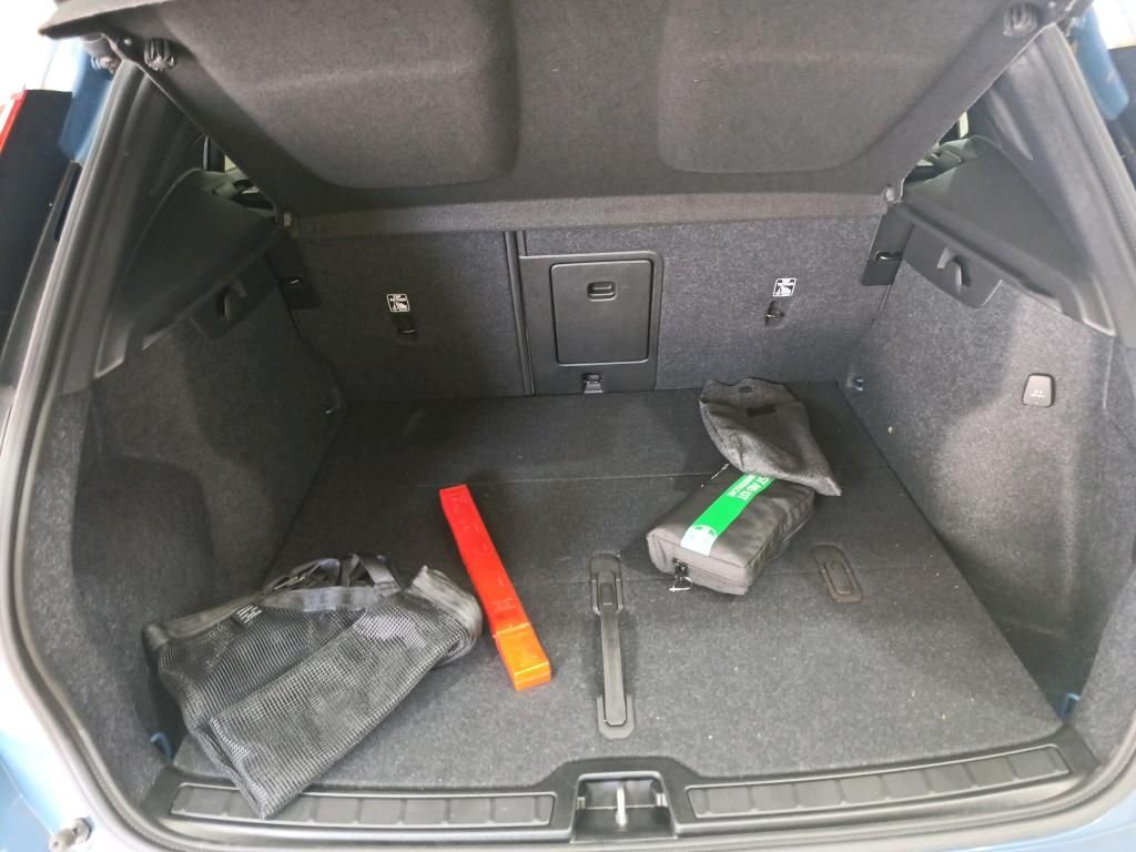 volvo-xc40-2025-gasolina-1969cc