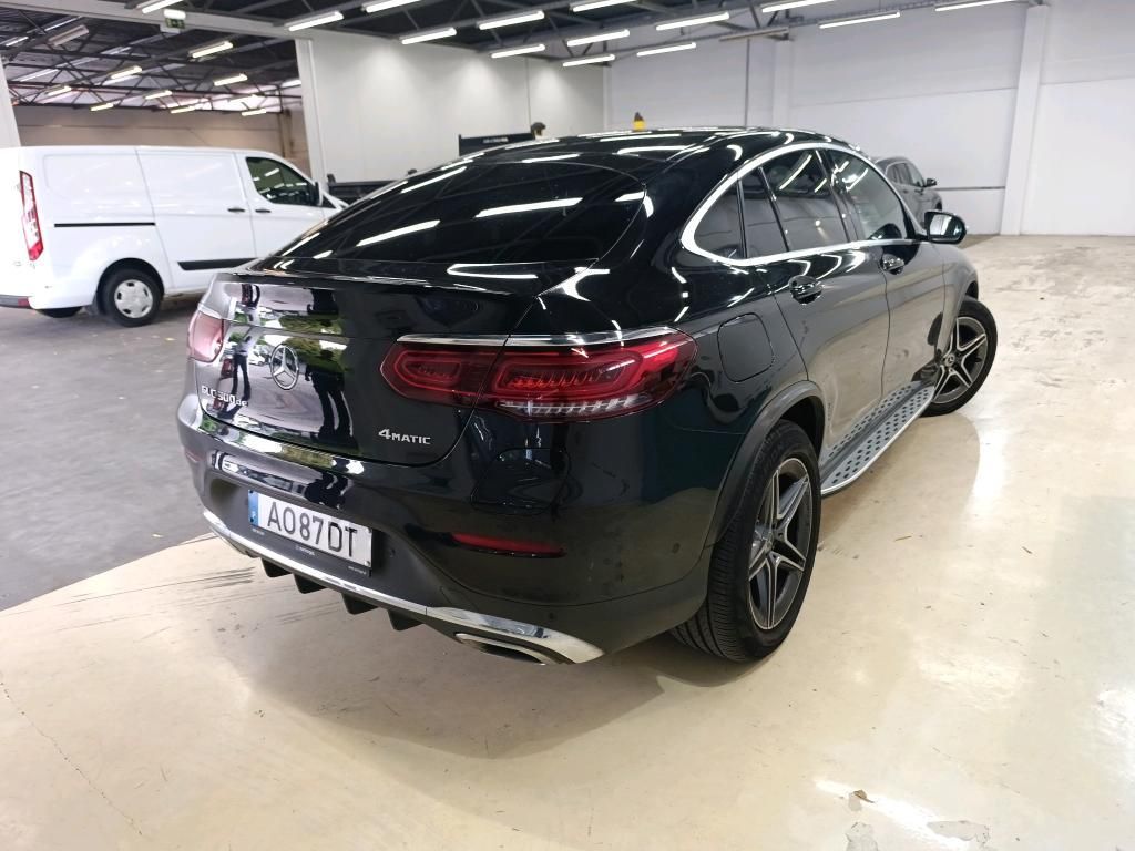 mercedes-benz-glc-2022-hibrido-a-gasolina-1991cc