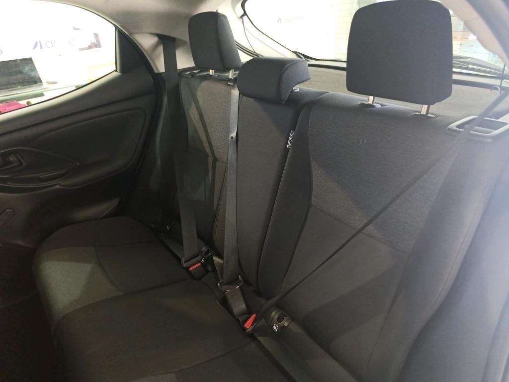 toyota-yaris-2021-hibrido-a-gasolina-1490cc