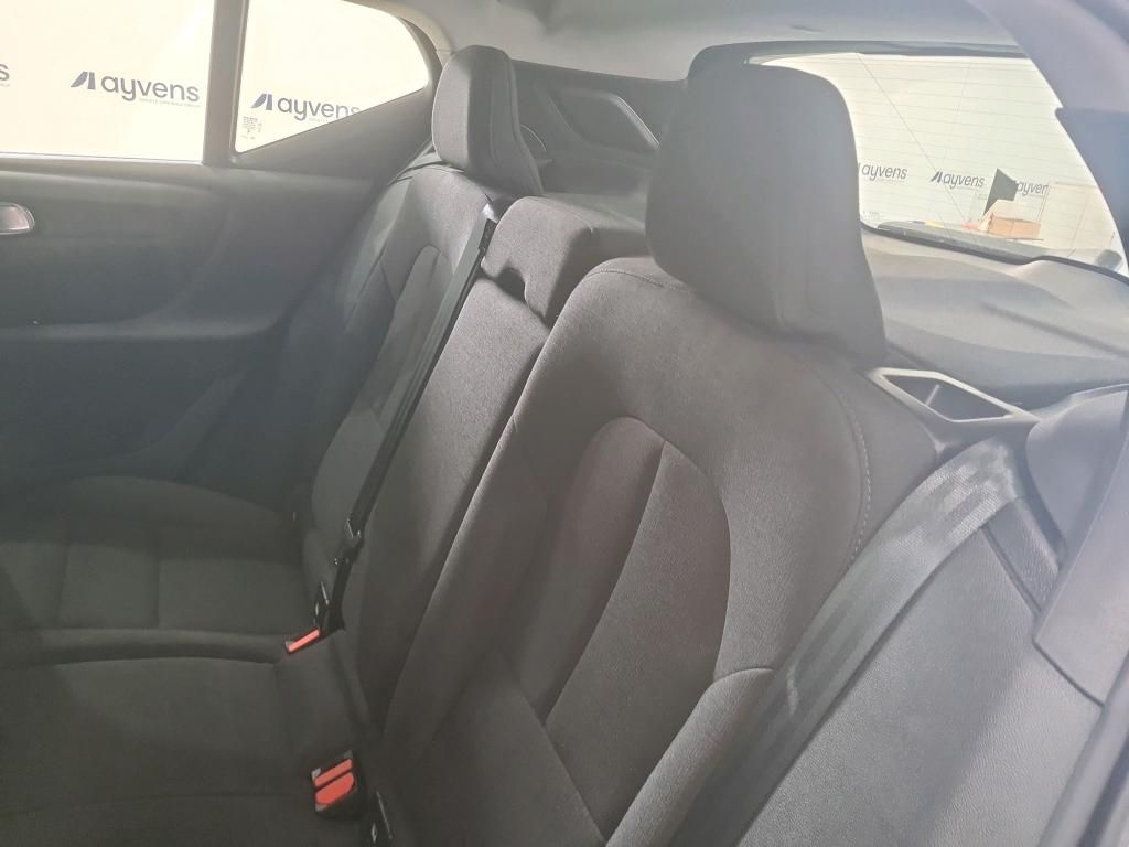 volvo-xc40-2025-gasolina-1969cc