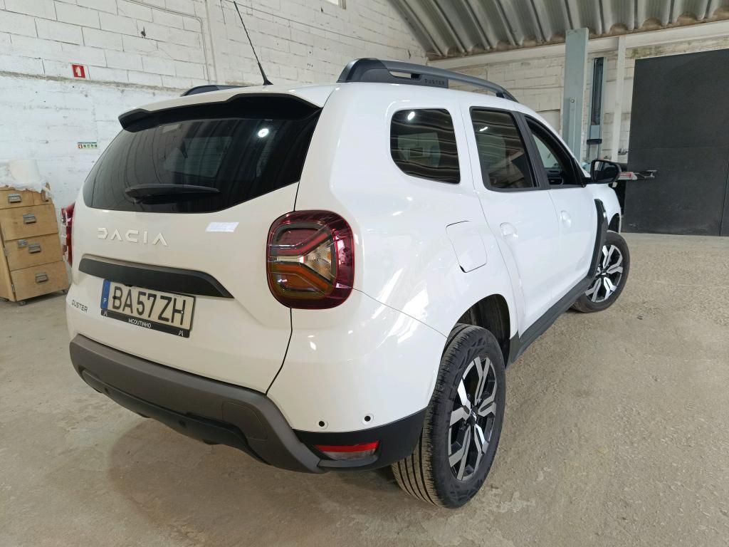 dacia-duster-2023-gpl-999cc