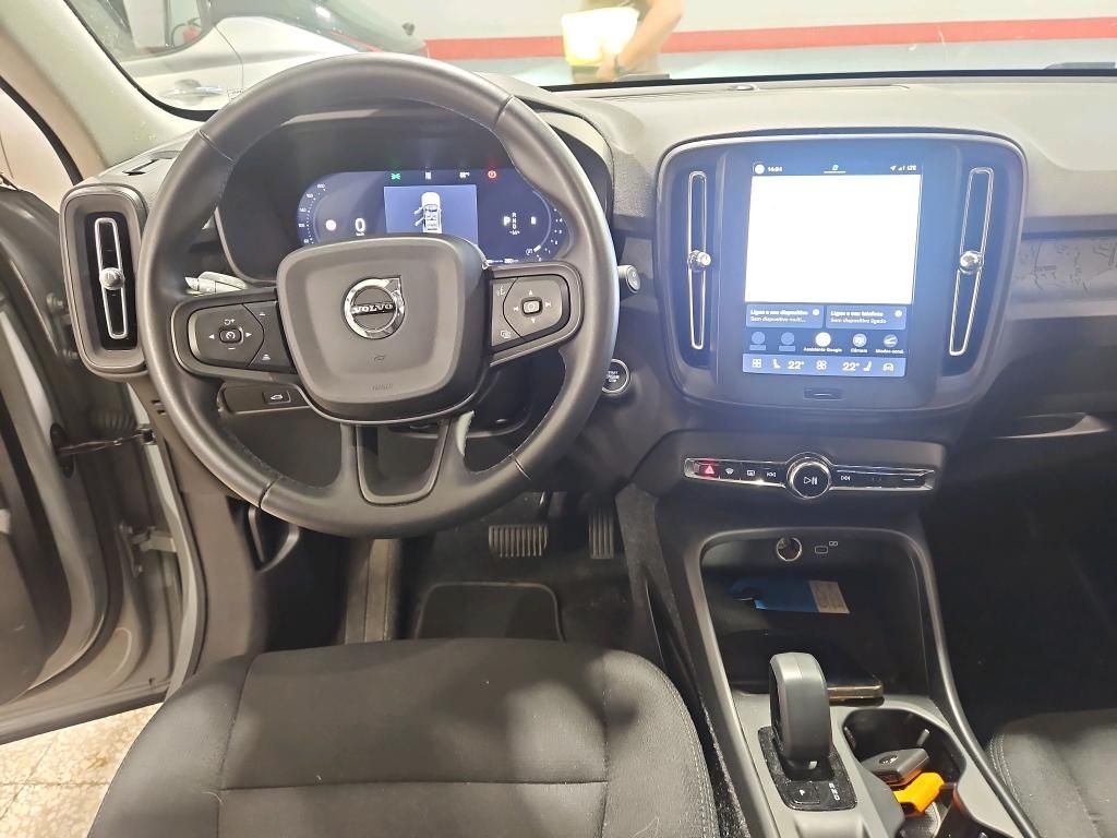 volvo-xc40-2024-gasolina-1969cc