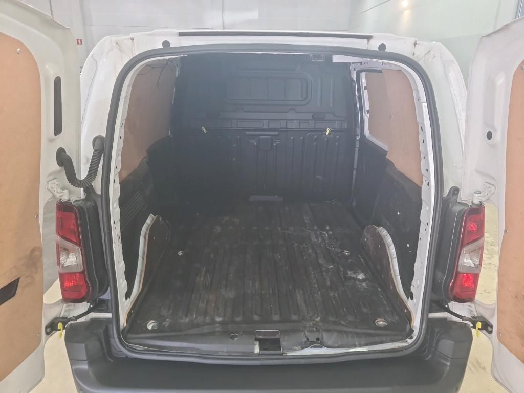 opel-combo-2022-diesel-1499cc