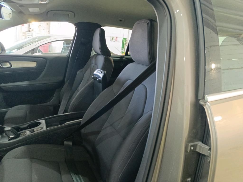 volvo-xc40-2021-hibrido-a-gasolina-1477cc