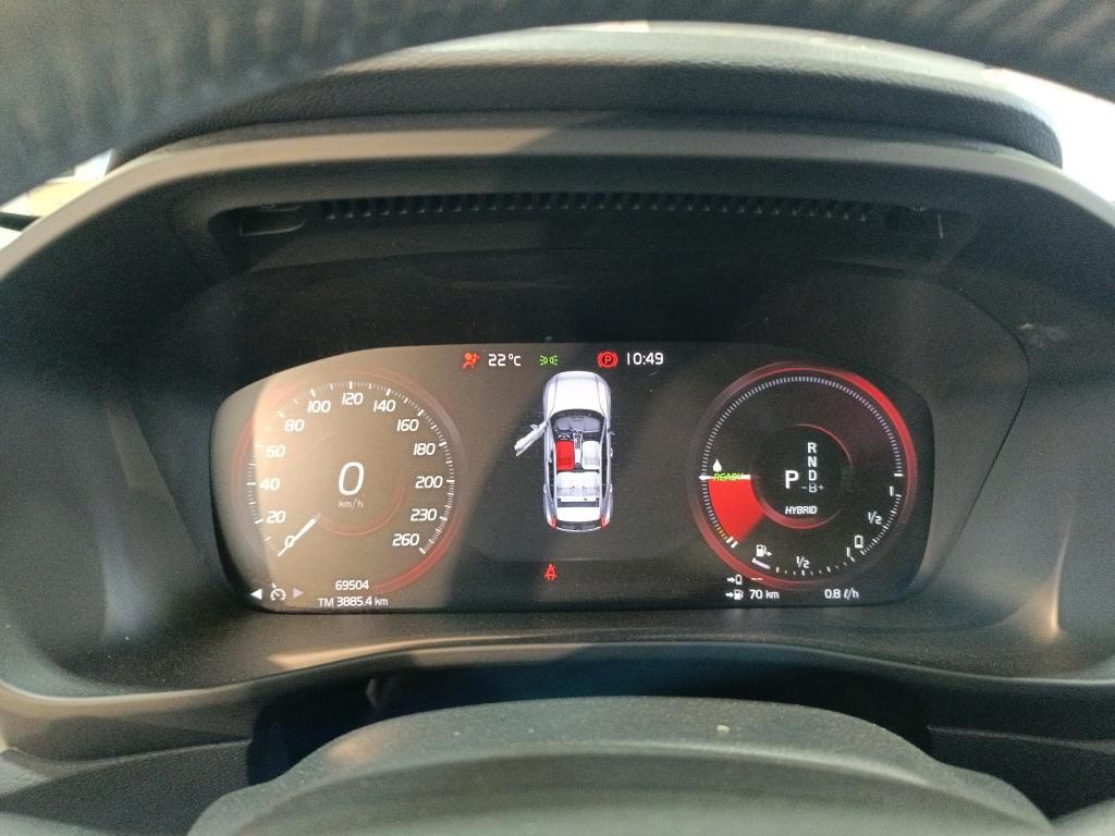 volvo-xc40-2021-hibrido-a-gasolina-1477cc