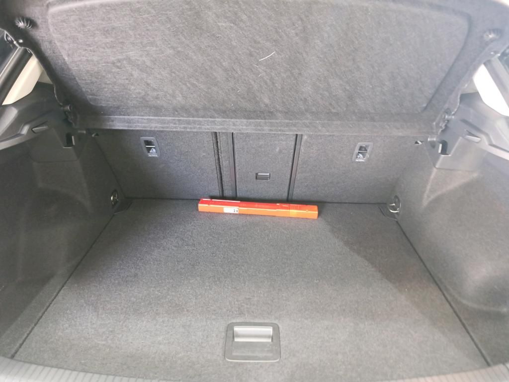 volkswagen-t-roc-2024-gasolina-999cc