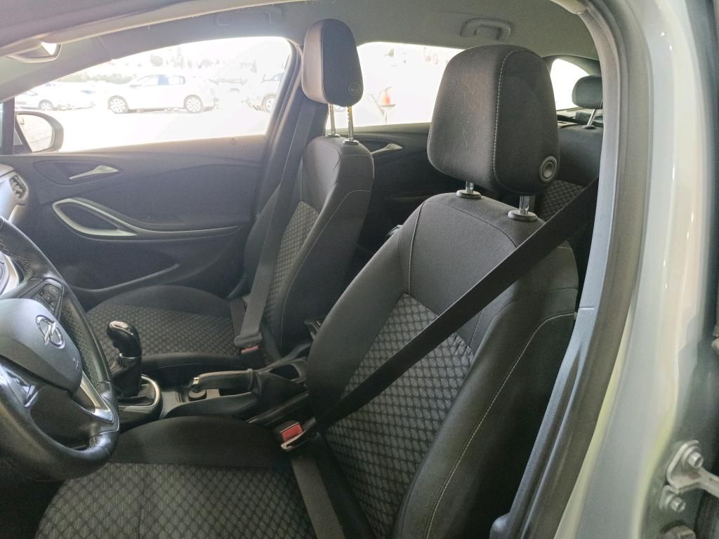 opel-astra-sport-tourer-2020-diesel-1496cc