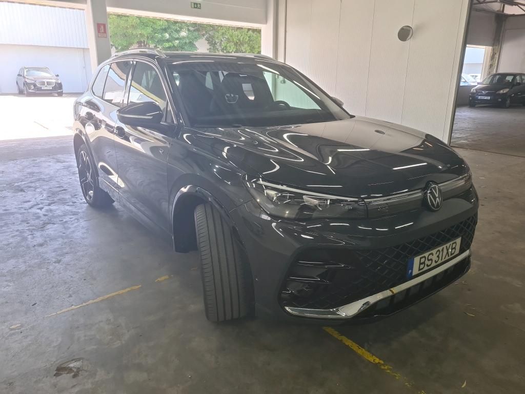 volkswagen-tiguan-2025-hibrido-a-gasolina-1498cc