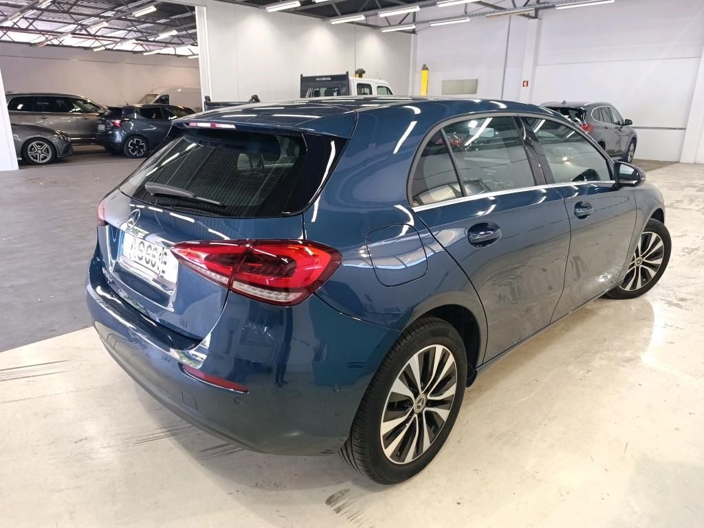 mercedes-benz-classe-a-2022-hibrido-a-gasolina-1332cc