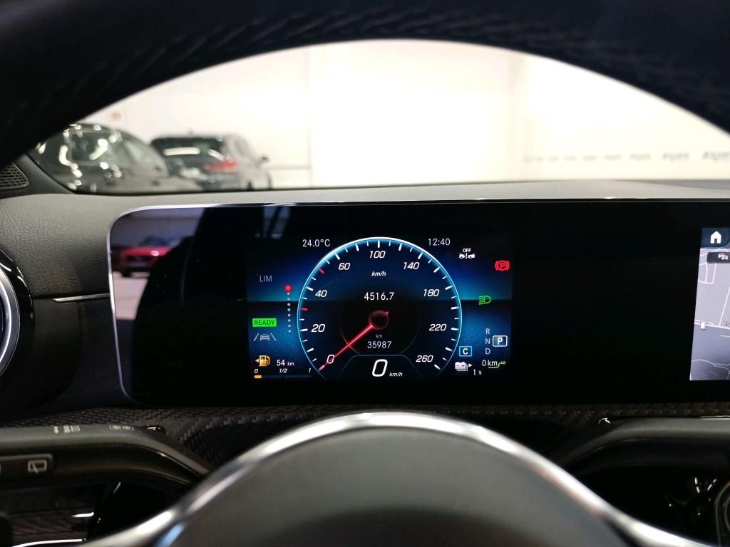 mercedes-benz-classe-a-2022-hibrido-a-gasolina-1332cc