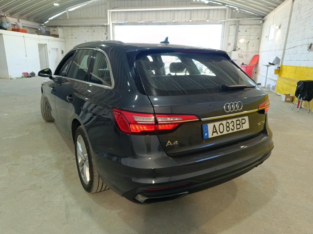 audi-a4-avant-2022-diesel-1968cc
