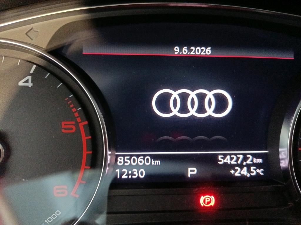 audi-a4-avant-2022-diesel-1968cc