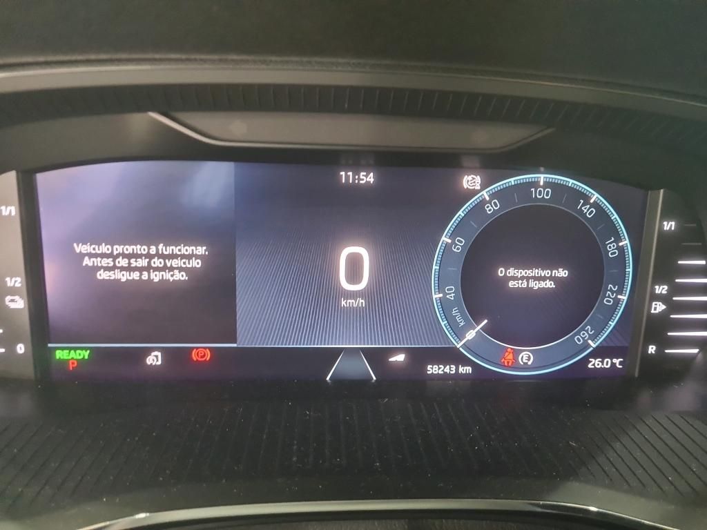 skoda-octavia-break-2023-hibrido-a-gasolina-1395cc