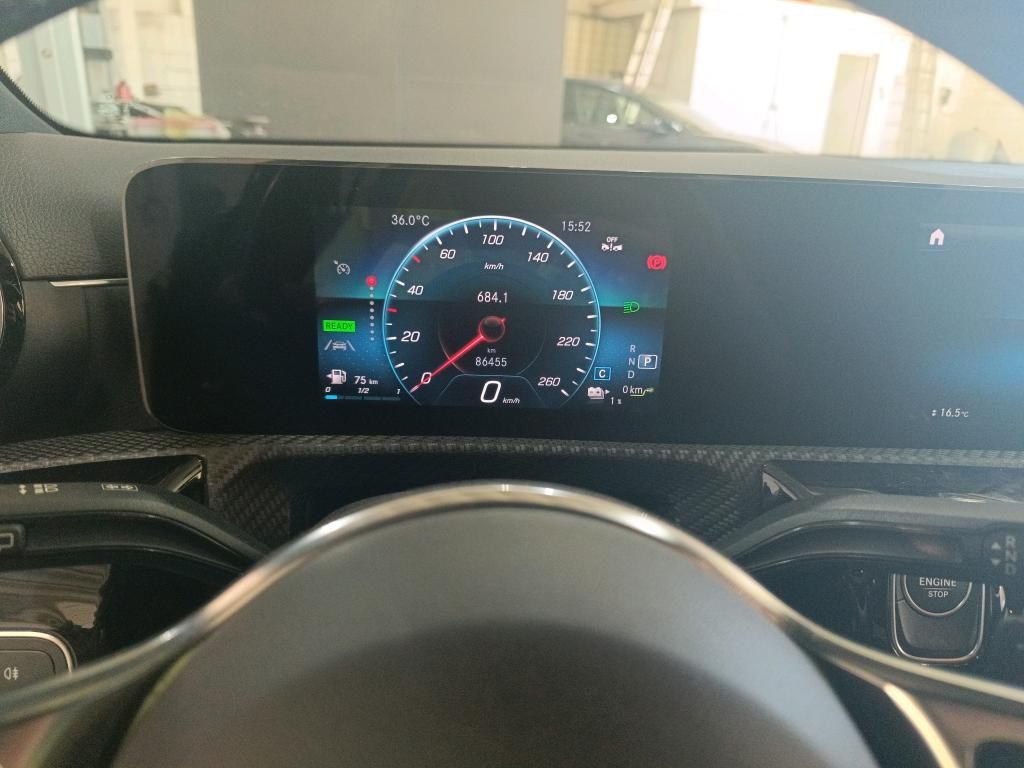 mercedes-benz-classe-a-2022-hibrido-a-gasolina-1332cc