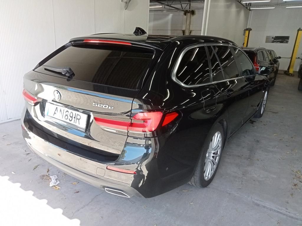 bmw-serie-5-2022-hibrido-a-gasolina-1998cc