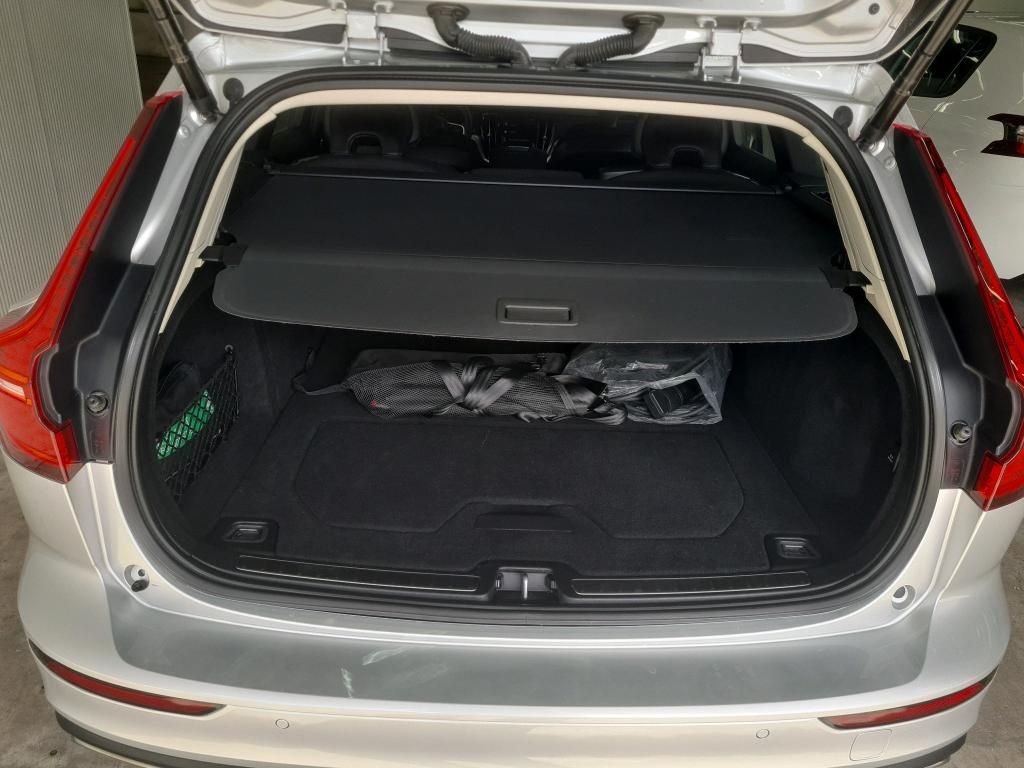 volvo-v60-2021-hibrido-a-gasolina-1969cc