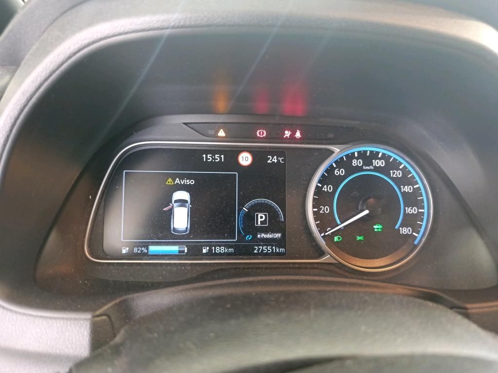 nissan-leaf-2023-eletrico-0cc
