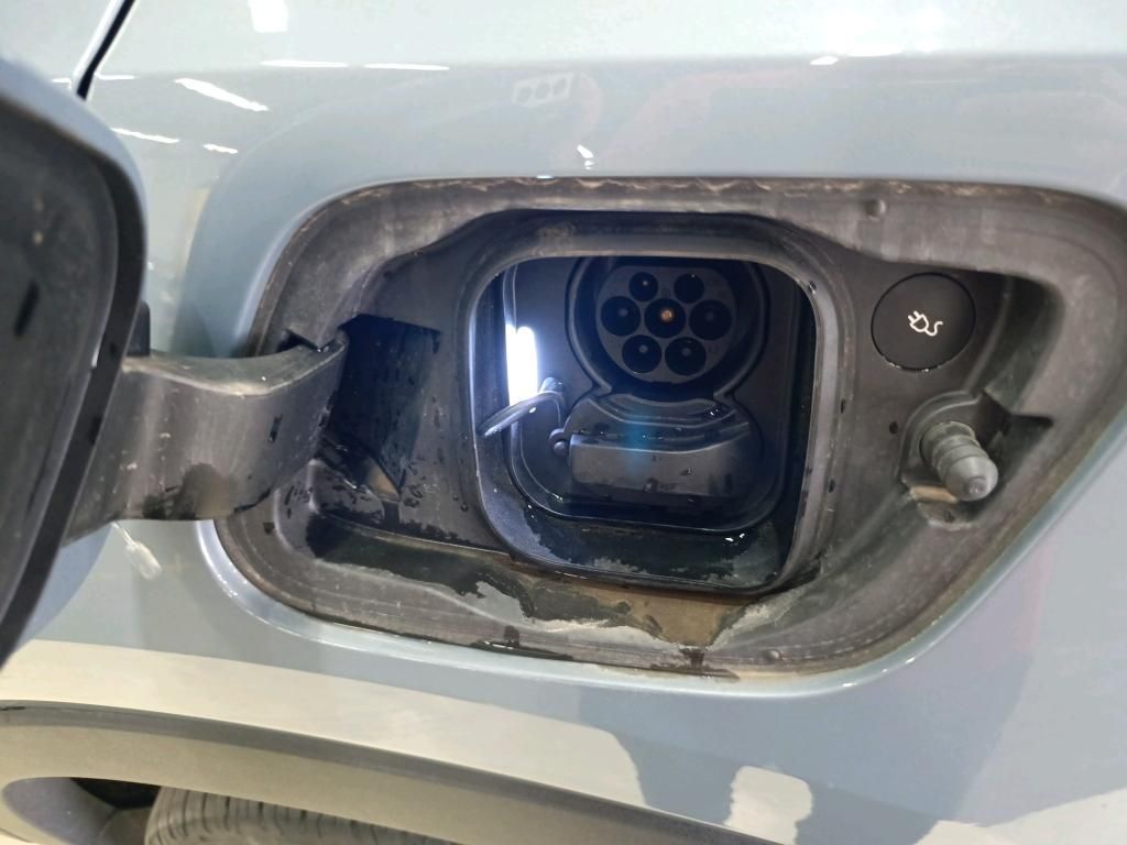 volvo-xc40-2022-eletrico-0cc