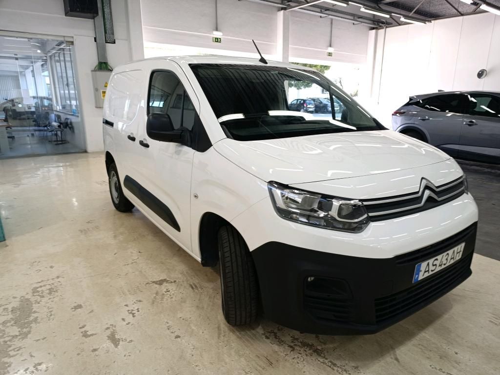 citroen-berlingo-2022-diesel-1499cc