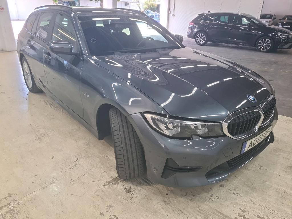 bmw-serie-3-2022-hibrido-a-gasolina-1998cc